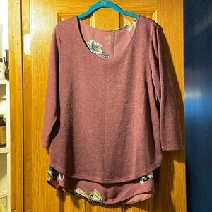 Soho NY and Company shirt in Medium.